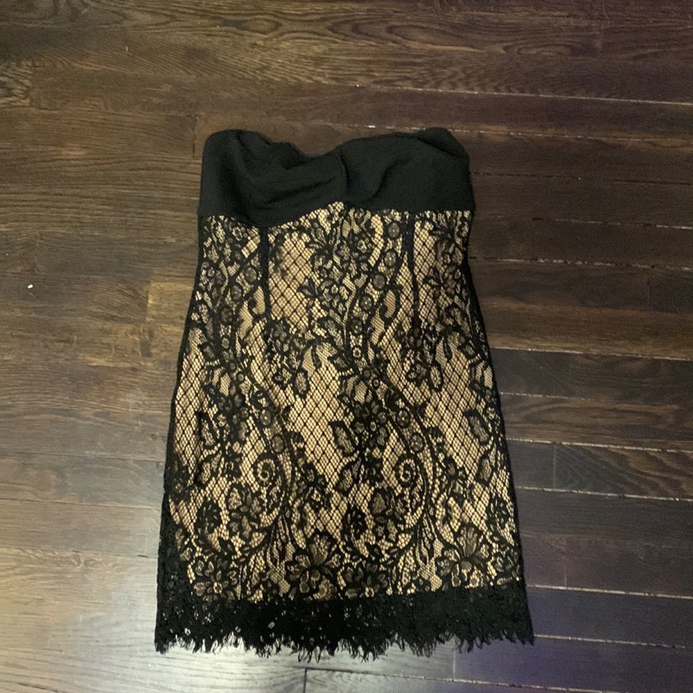 Tight Lace Lulus Strapless Dress